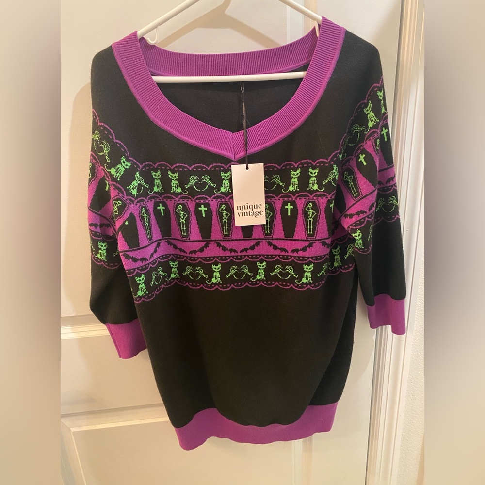 Women’s Unique Vintage plus size black coffin & cats sweater SZ 1X/16